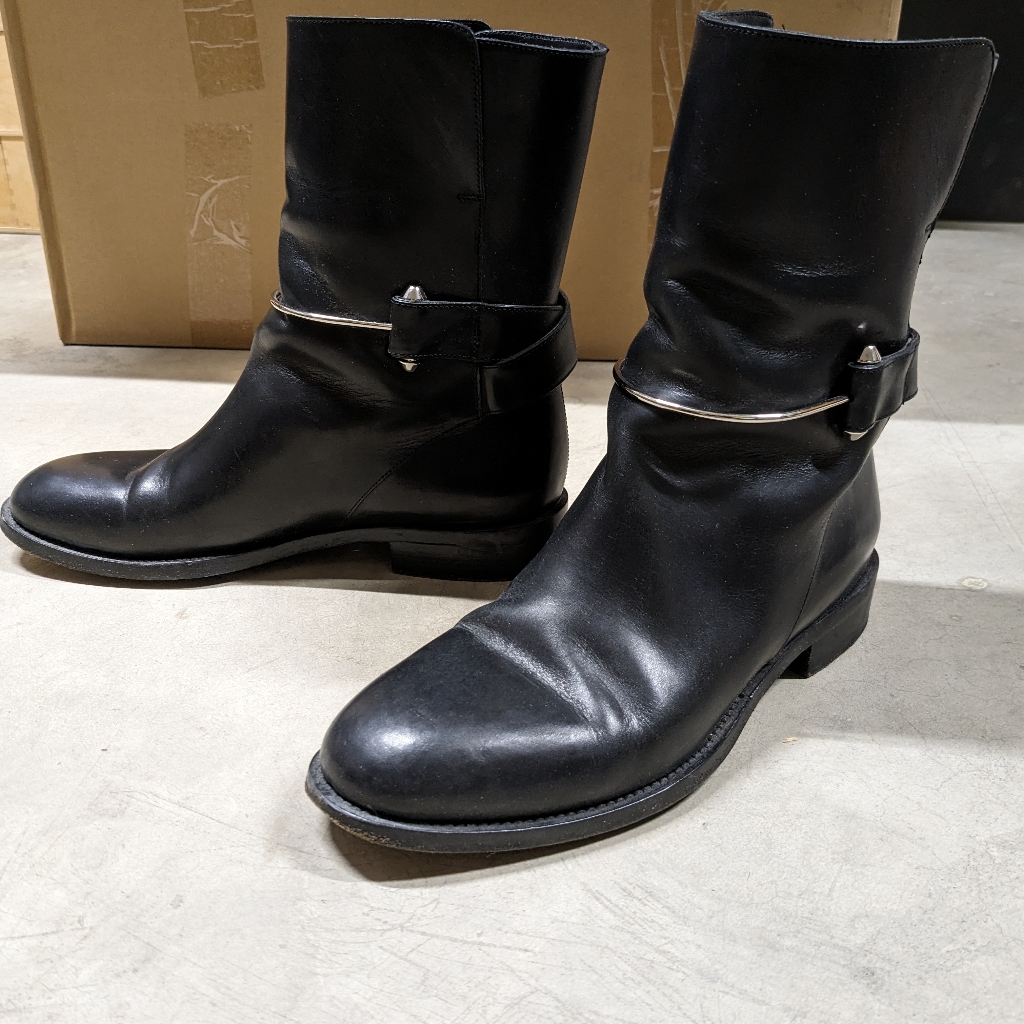 Balenciaga Black Leather Boots Size 39
